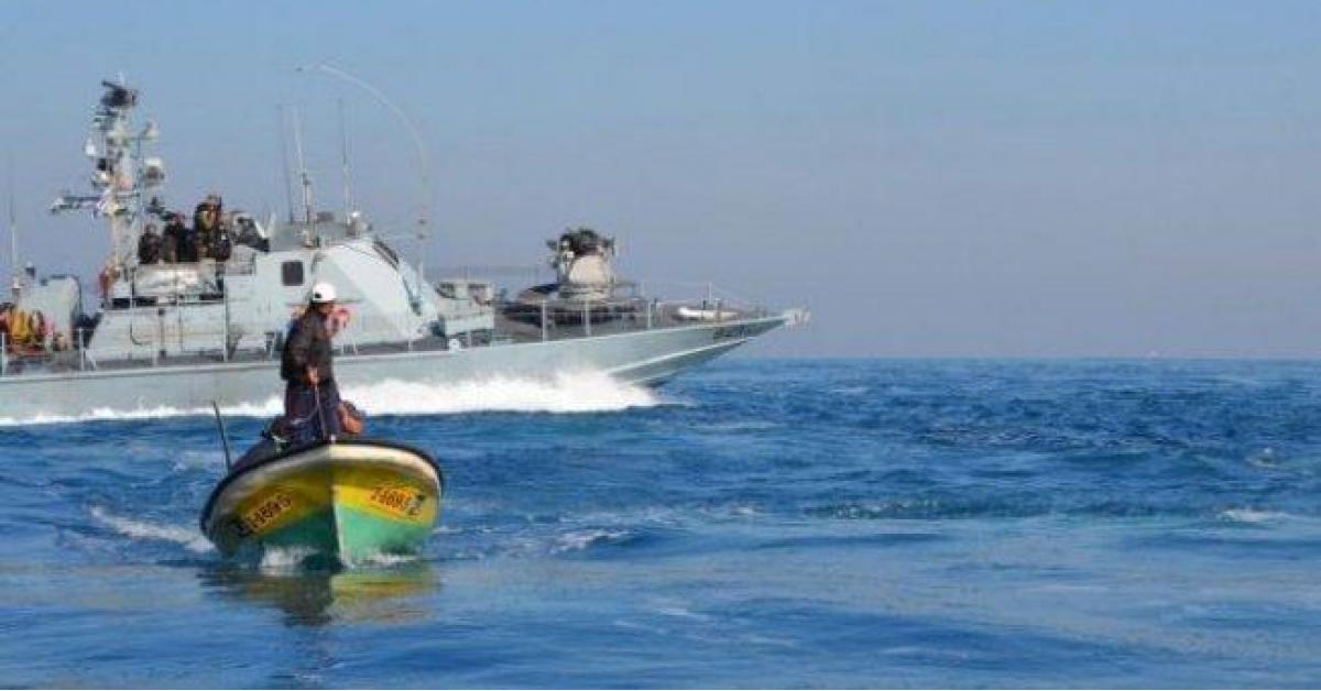 الاحتلال يعتقل صيادين اثنين في بحر رفح جنوبي قطاع غزة