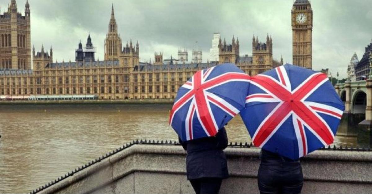 البريطانيون يؤيدون إجراء استفتاء على أي اتفاق للخروج من الاتحاد الأوروبي