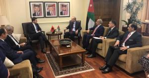 الصفدي يبحث مع وزير الخارجية الألباني التعاون الثنائي