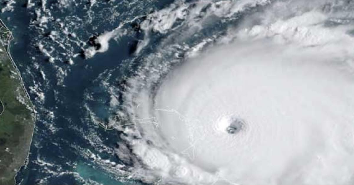 إعصار غير مسبوق يضرب جزر الباهاما
