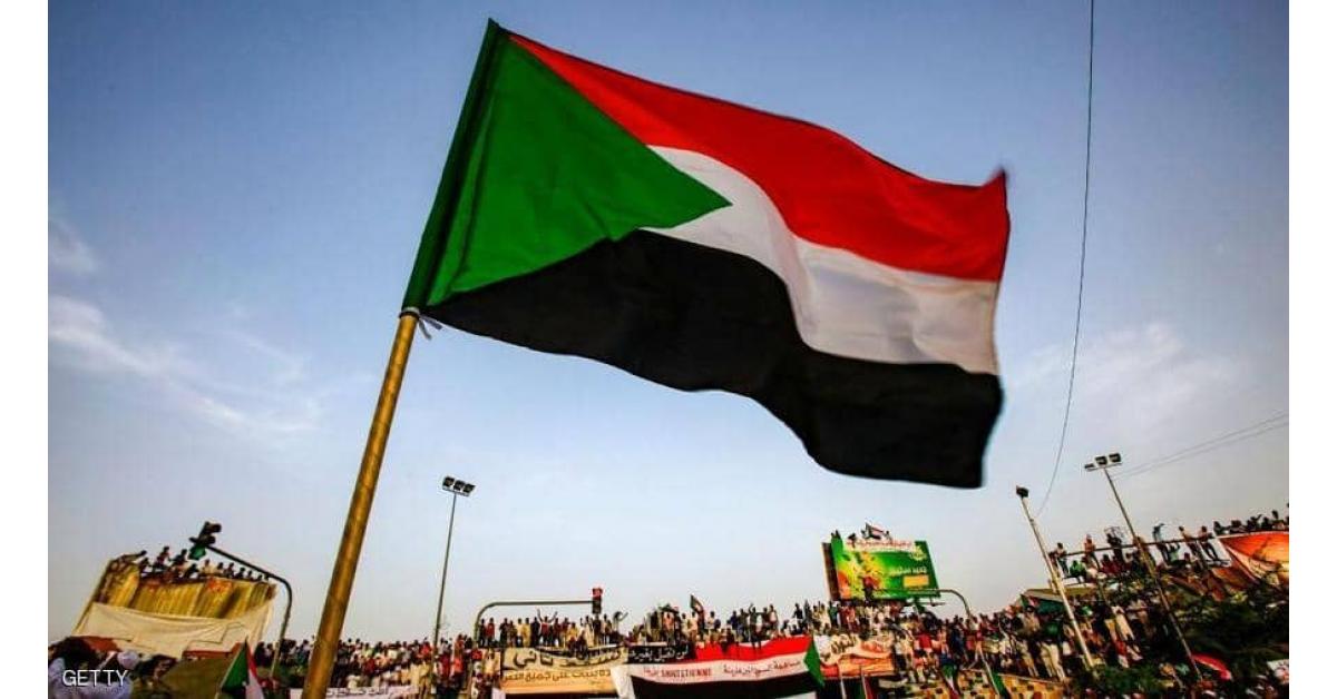 رئيس الوزراء السوداني يعلن تشكيل حكومته الانتقالية