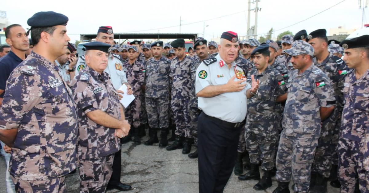 اللواء البزايعة يتفقد مديريتي دفاع مدني الكرك والطفيلة