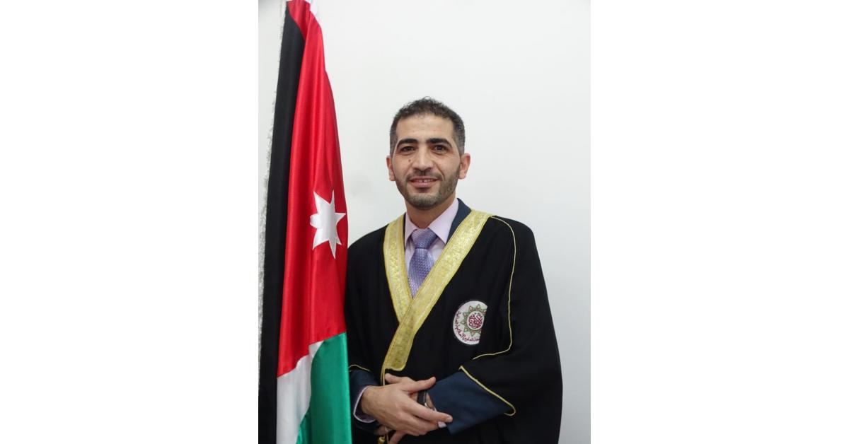 د. مروان الدويري محاضراً في العلوم الإسلامية
