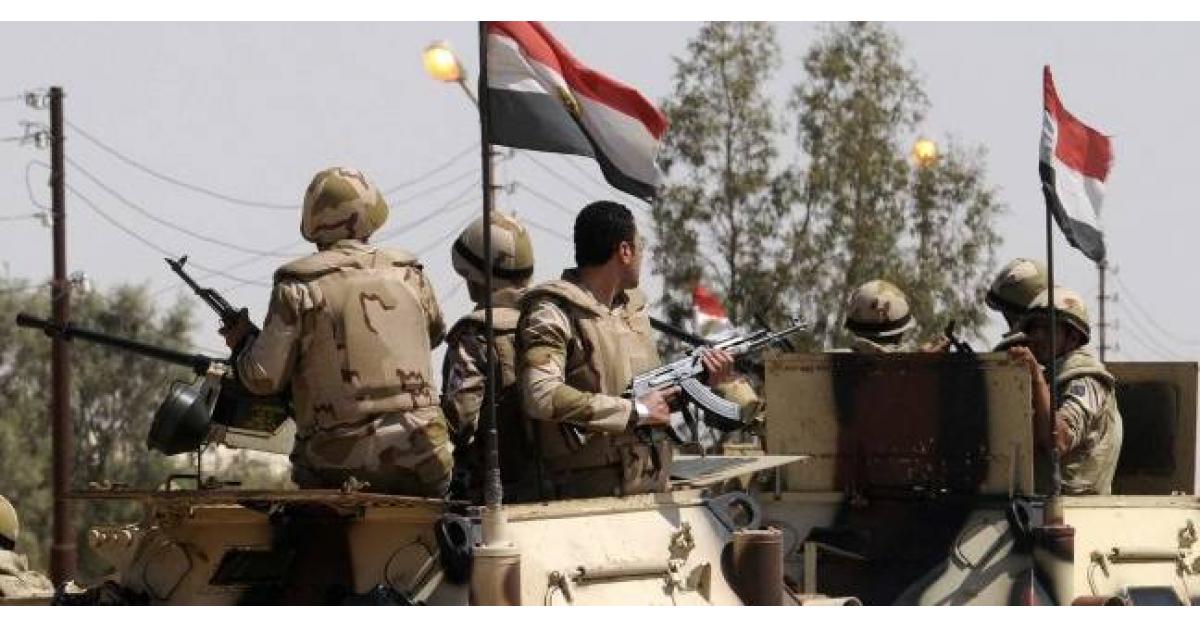 مصادر أمنية تنفي وقوع انفجارات وإصابة أفراد من الأمن المصريين بشمال سيناء