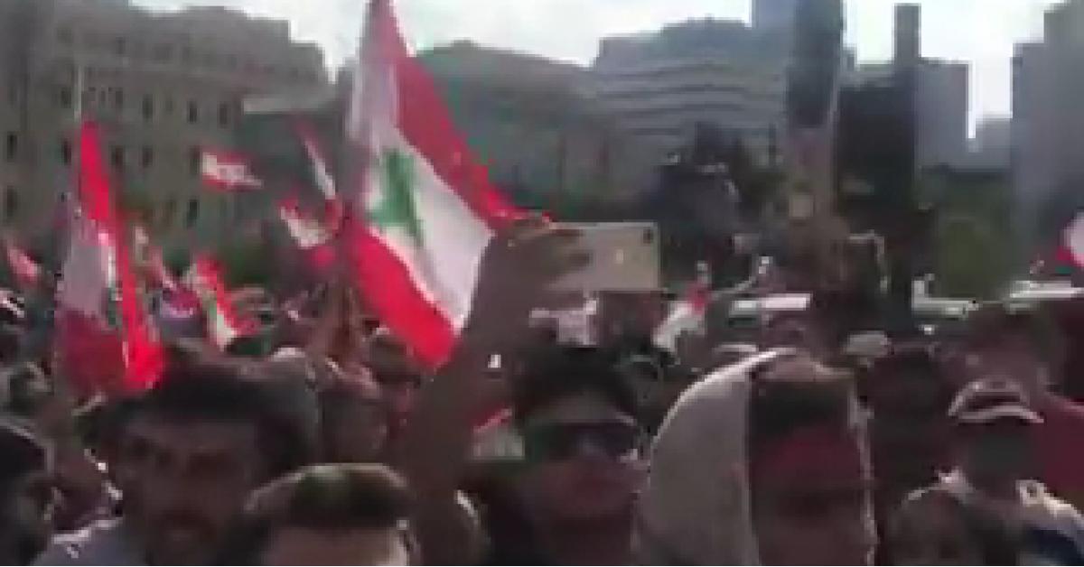 حقيقة الهتاف المسيء للأردن في مظاهرات لبنان.. فيديو