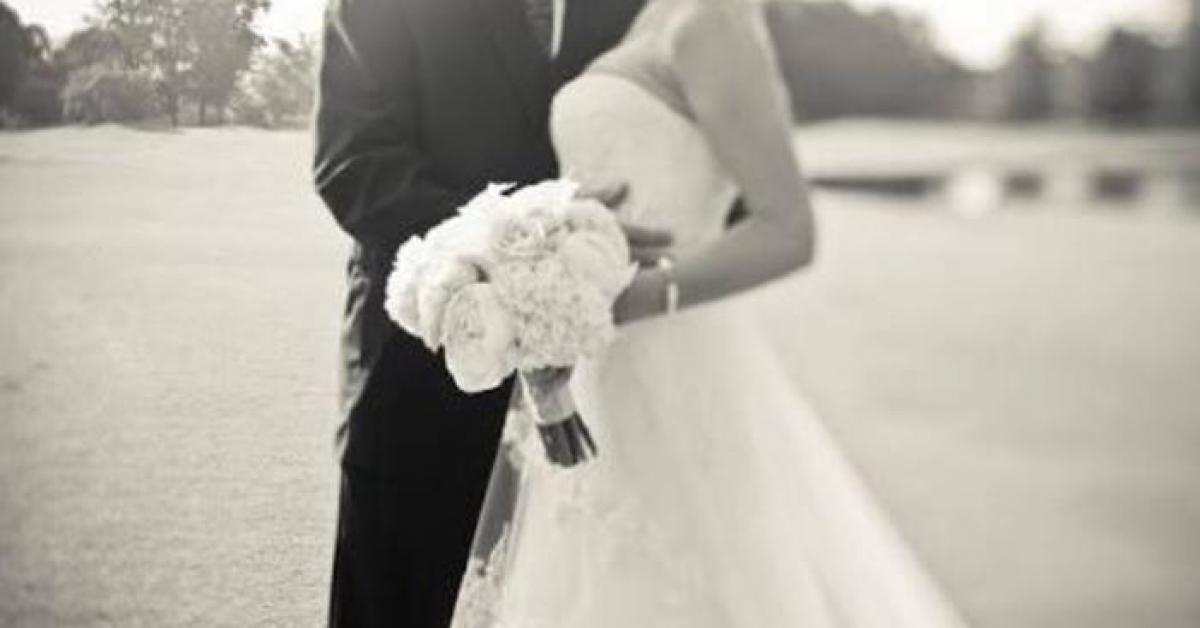 وفاة عروسين أثناء طريقهما للزفاف .. قصة مؤثرة