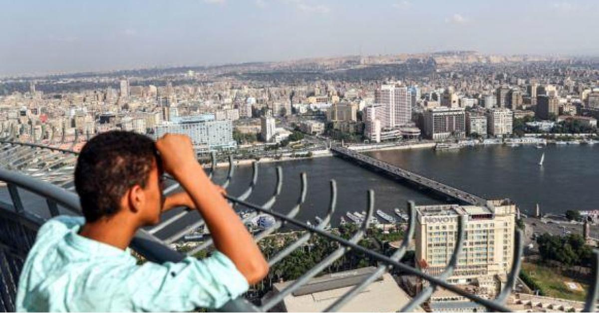 (كيان غامض) وراء انتحار طالب القاهرة