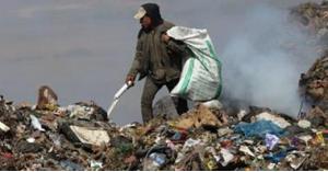 فرض عقوبة على نابشي النفايات في الأردن