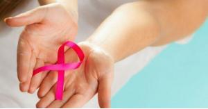 أردنية تبتكر جهازا للكشف المبكر عن سرطان الثدي