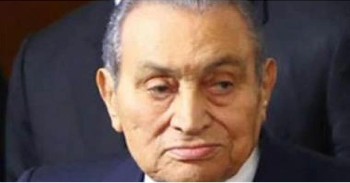 علاء مبارك ينشر وصية والده حسني مبارك ويكشف أخر مطالبه