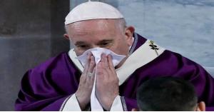 البابا فرنسيس خضع لفحص كورونا
