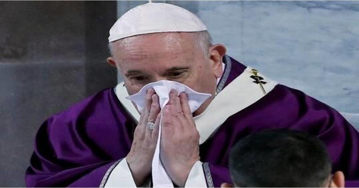 البابا فرنسيس خضع لفحص كورونا