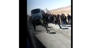 19 إصابة بحادث مروع على الطريق الصحراوي