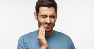 علاجات منزلية لآلام الأسنان خلال العزل