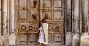 للمرة الأولى منذ 100 عام.. كنيسة القيامة في القدس مغلقة في عيدها