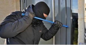 الأمن يكشف قضايا سرقات لمنازل ومركبات