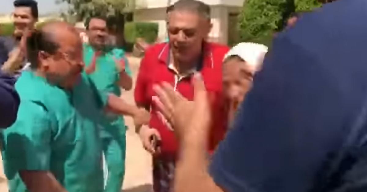 إقالة مدير مستشفى مصري رقص مع متعافين من كورونا - فيديو
