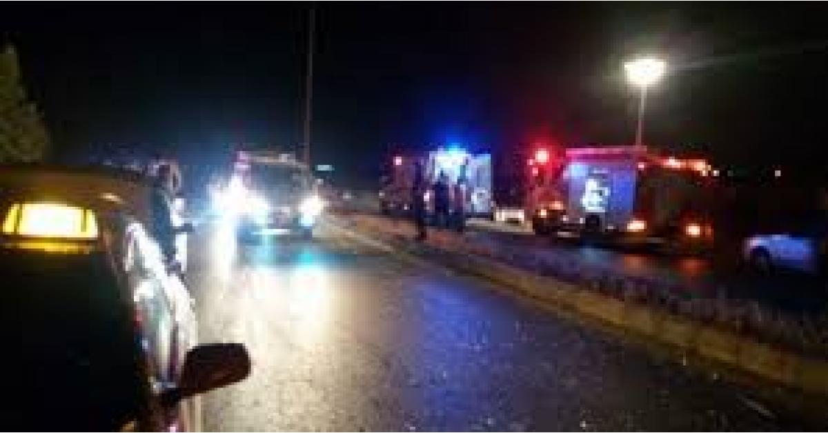 إصابات بحادث تدهور مركبة في إربد