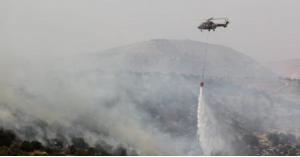 باستخدام طائرة .. الدفاع المدني يكافح حريقاً في عجلون
