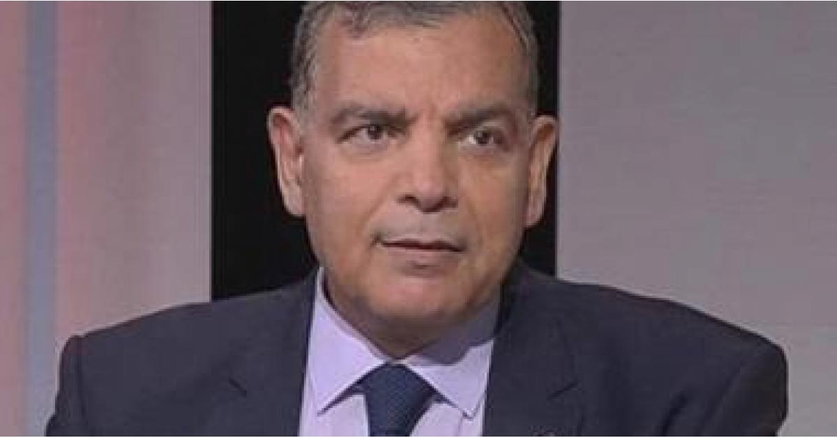 وزير سابق في حكومة الرزاز يعلق على قرار العزل المنزلي