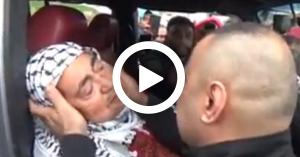 ما حقيقة وفاة فلسطينية أثناء استقبال ابنها بعد 18 عاما من الأسر.. فيديو