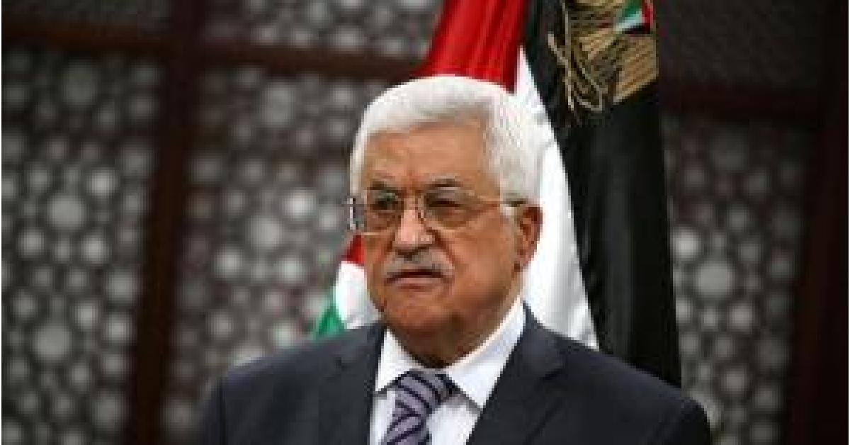 عباس يقبل استقالة حنان عشراوي