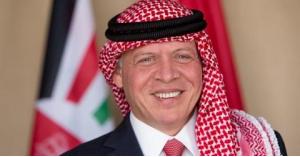 الملك يتلقى اتصالات من قادة عرب