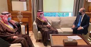 الصفدي يتسلم رسالة إلى الملك من خادم الحرمين الشريفين نقلها وزير الخارجية السعودي