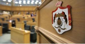 الزيادين يقترح إعادة “مُعدل مكافحة الفساد” إلى قانونية النواب