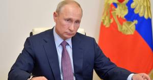 بوتين يعلن عشرة أيام عطلة في روسيا
