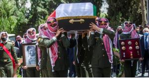 شاهد بالصور.. مراسم تشييع جثمان الأمير محمد بن طلال