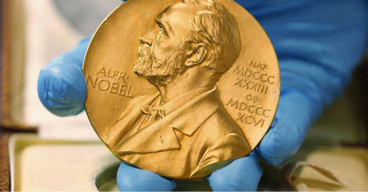 صحفيان يحصلان على نوبل للسلام 2021 .. من هما؟
