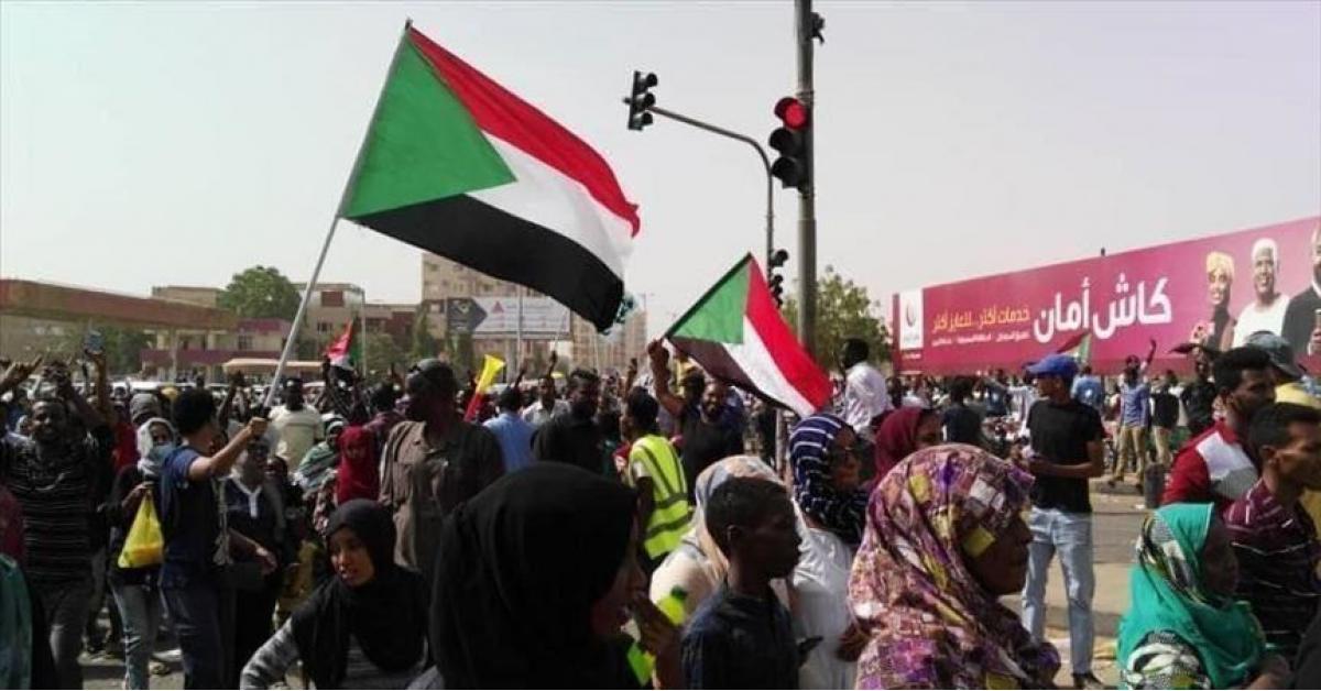 الأردنيون في السودان بأمان