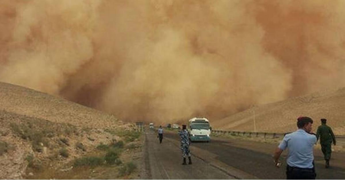 قطع حركة السير في مناطق على الصحراوي