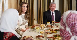 الملك: المرأة الأردنية لا تزال مثالا للعطاء والإنجاز