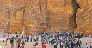زيادة أعداد السيّاح والزائرين إلى المملكة منذ بداية آذار