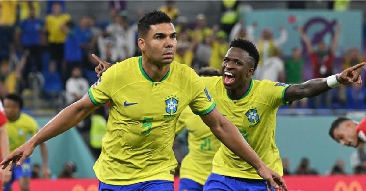 البرازيل تتأهل إلى ثمن نهائي كأس العالم