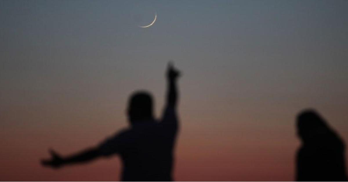 غيوم الأربعاء قد تؤثر على رؤية هلال رمضان بالأردن