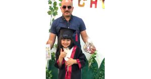 الطفلة مهرة السمور مبروك التخرج