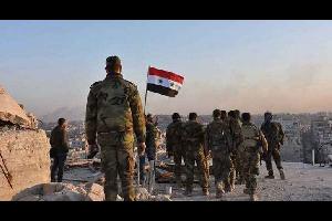 دخلت قوات الجيش السوري الخميس أحياء يسيطر عليها مقاتلو الفصائل المعارضة في مدينة درعا جنوب سوريا، بحسب ما أعلنت وكالة الانباء السورية "سانا".