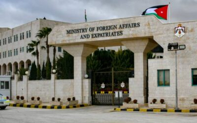 الخارجية تهيب بالأردنيين عدم السفر إلى لبنان في الوقت الراهن