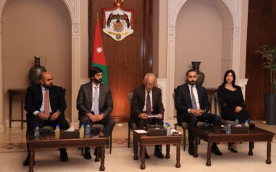 رئيس الديوان الملكي الهاشمي يلتقي وفدا من شباب محافظة البلقاء