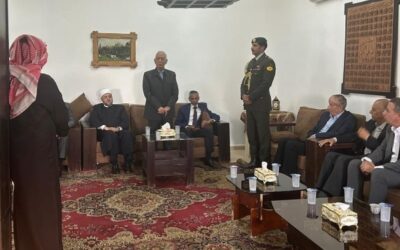 مندوبا عن الملك وولي العهد…. العيسوي يعزي عشيرة الفاعور