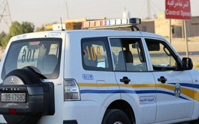 طاقم دورية يعثر على مبلغ مالي ويسلمه لصاحبه