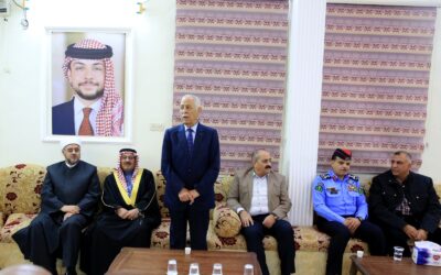 مندوبا عن الملك وولي العهد.. العيسوي يعزي عشيرتي الخصاونة والدويري