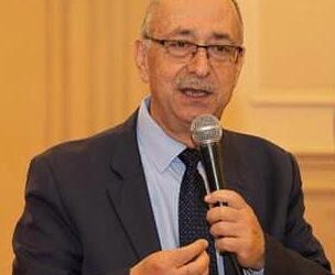 برعاية الامير عمر الفيصل “الايدي الواعدة” و”مركز الاستشارات والتدريب واللغات” ينظمان ورشة عمل “استكشف المستقبل”