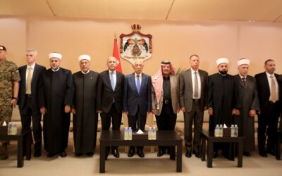 مندوباً عن الملك.. العيسوي يودّع بعثة حج المكرمة الملكية لأسر الشهداء والمصابين العسكريين