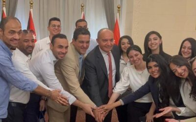 السفارة الاردنية في القاهرة تحتفل بعيد الاستقلال وكورال هارموني يغني للملك.. فيديو