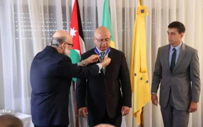 الرئيس البرازيلي يكرّم الدكتور معن النسور بوسام ريو برانكو