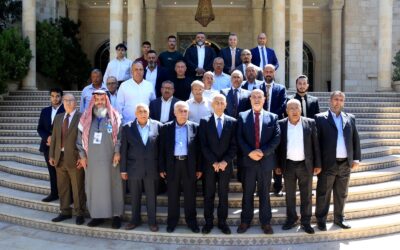 رئيس الديوان الملكي يلتقي وفدا من أبناء بيت فجار